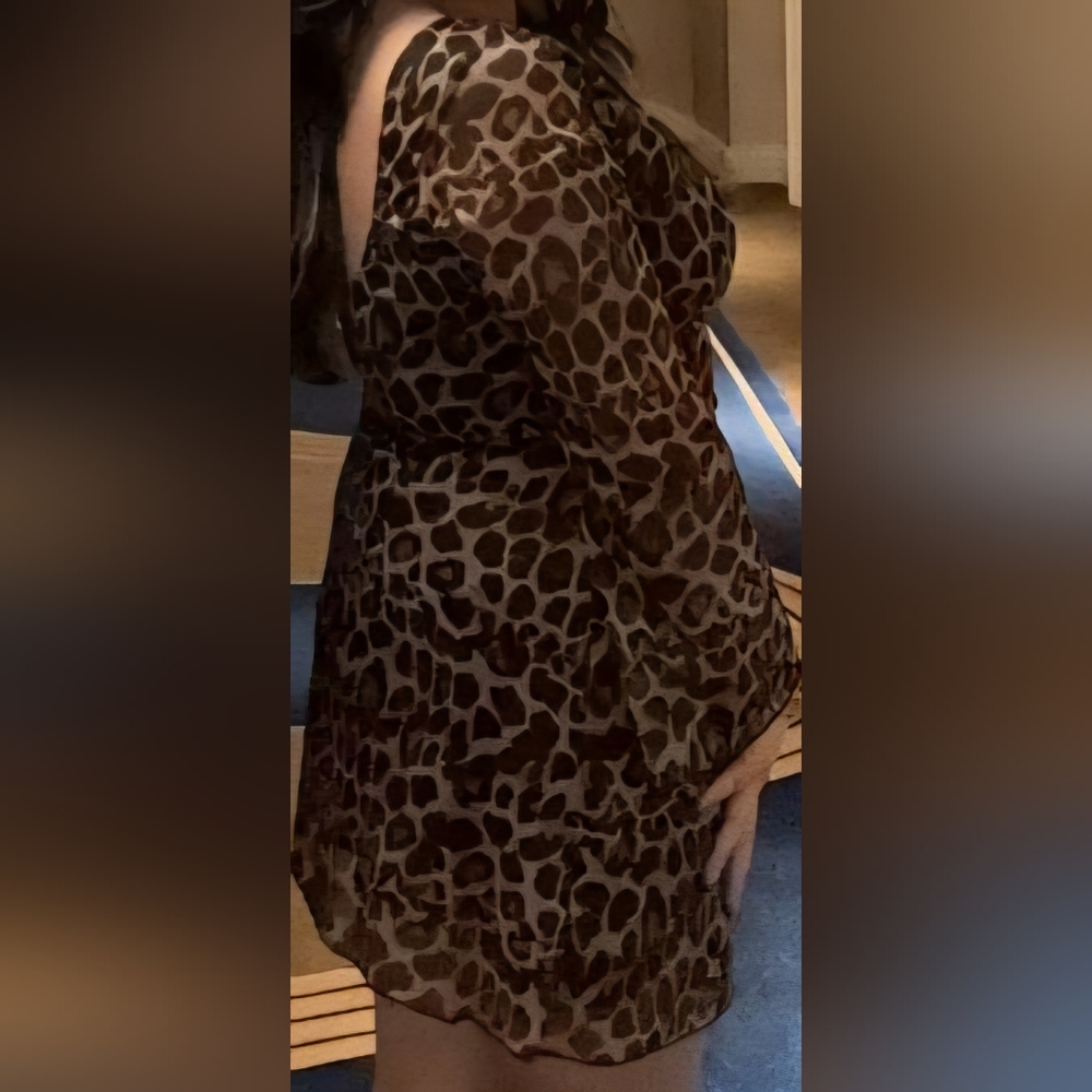 SHEIN Brown and Black Bodycon Dress with Bell Sleeves - Picture 5 of 5